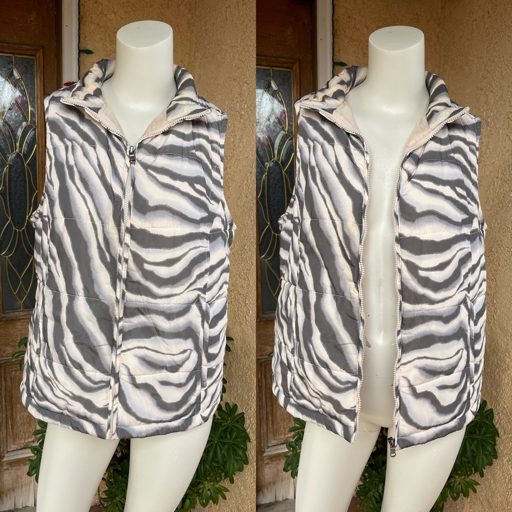 CHAPS Denim - Zebra Gray Print Vest LARGE
